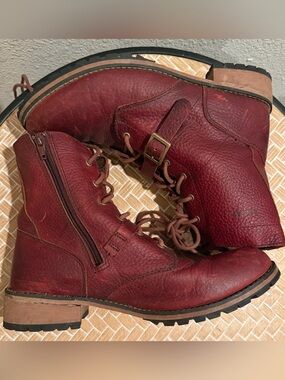 ARRAY Burgundy Leather Combat Boots – Size 11M